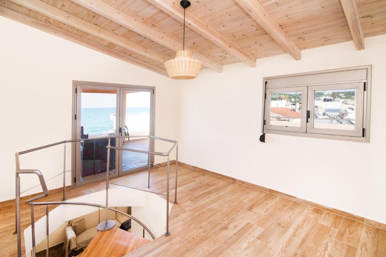 Playia Central - Kalyves Vacations Apartment エクステリア 写真